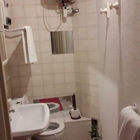 דירה Un Petit Cocon Sainte-Colombe (Isere)
